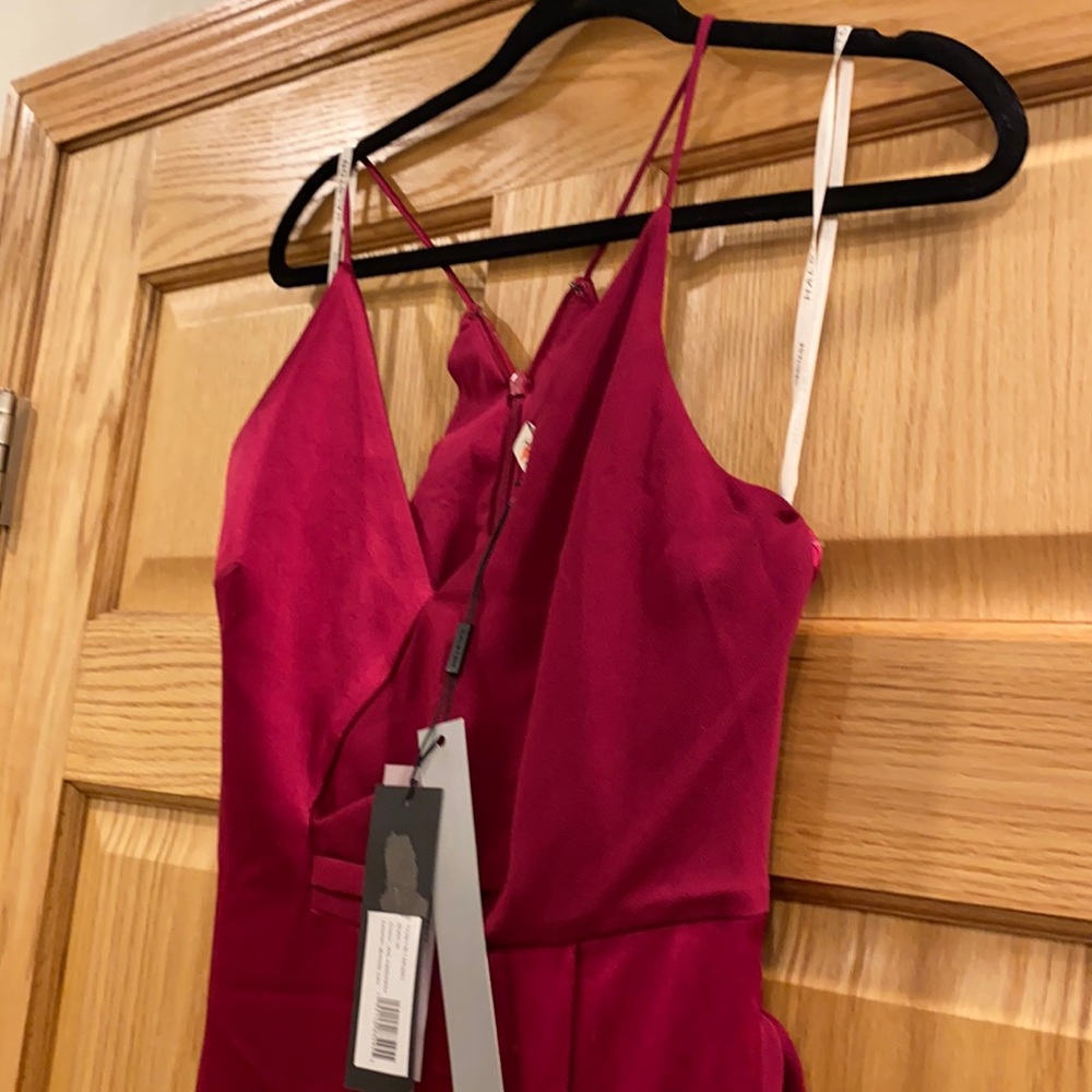 Halston Wrap-effect crepe-paneled satin wildberry - Picture 6 of 14